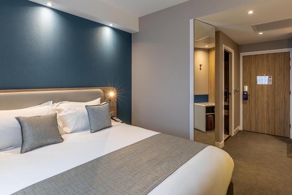 Express Ajaccio By Ihg Hotel 3*